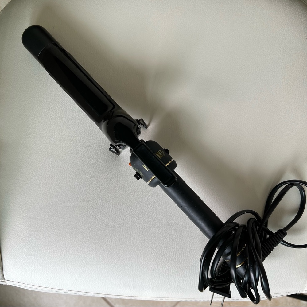 Hot tools 1 1/4 inch curling iron